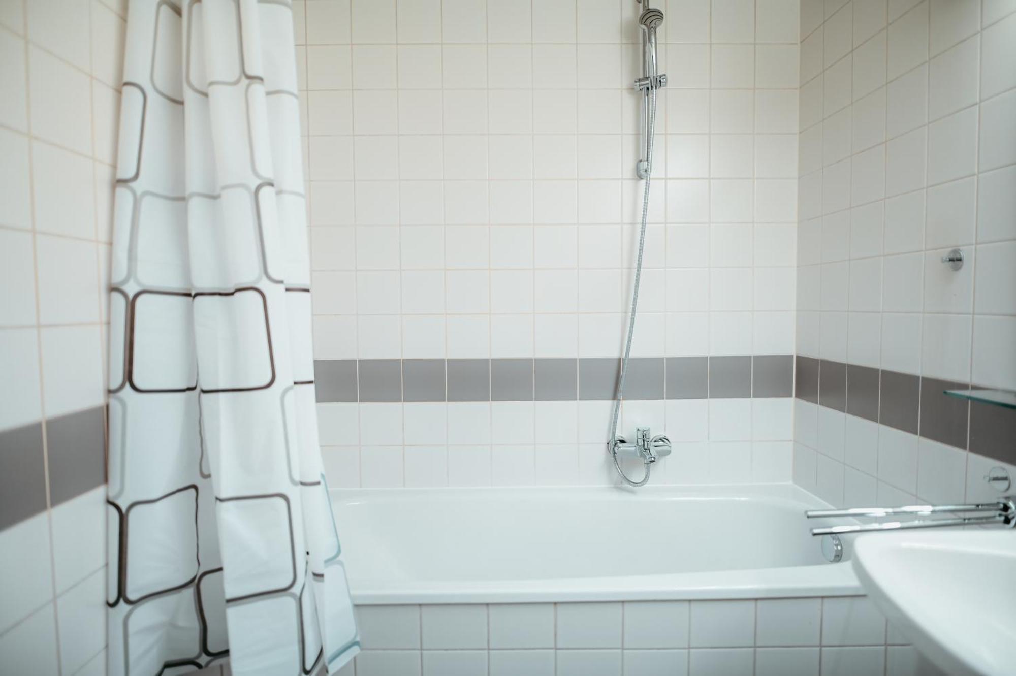 Vienna Shopping Center 3 Apartment Екстер'єр фото
