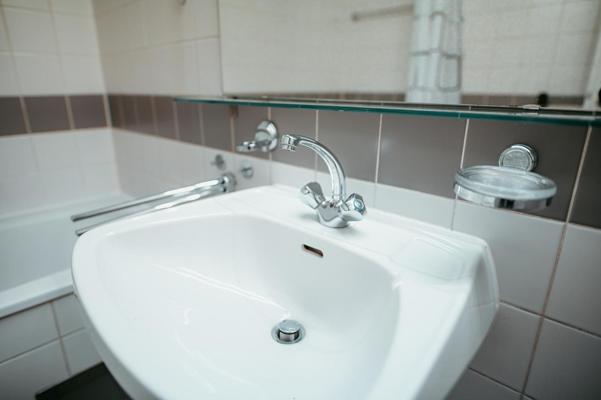 Vienna Shopping Center 3 Apartment Екстер'єр фото